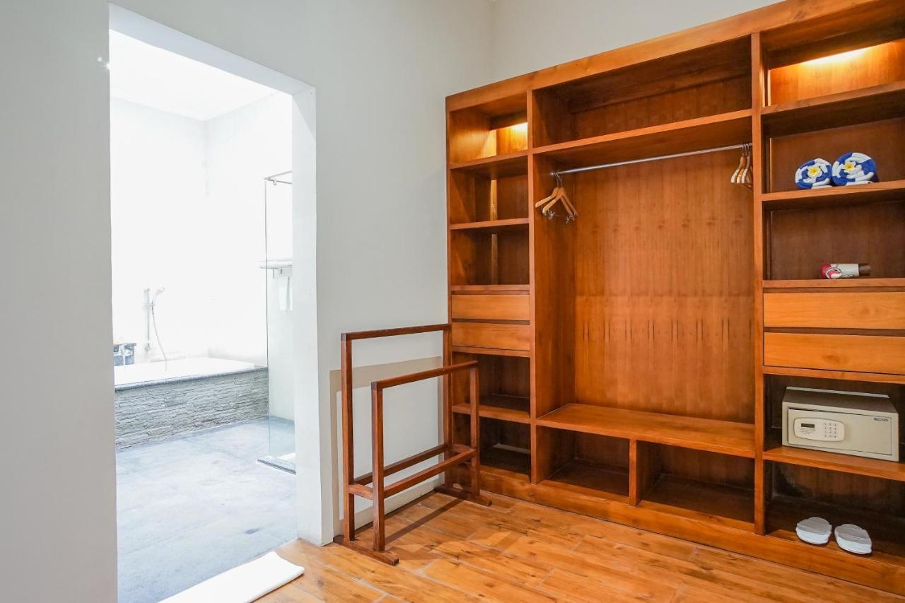 Jiwanta Villa Kerobokan Екстериор снимка